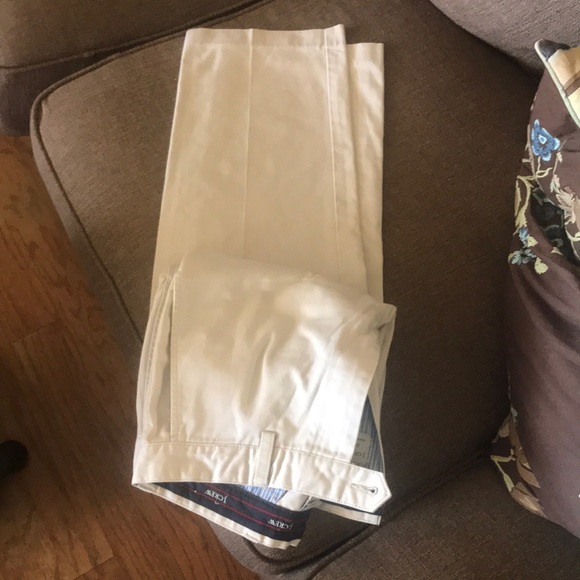 Men’s J. Crew khaki pants (31/32) - Picture 3 of 3